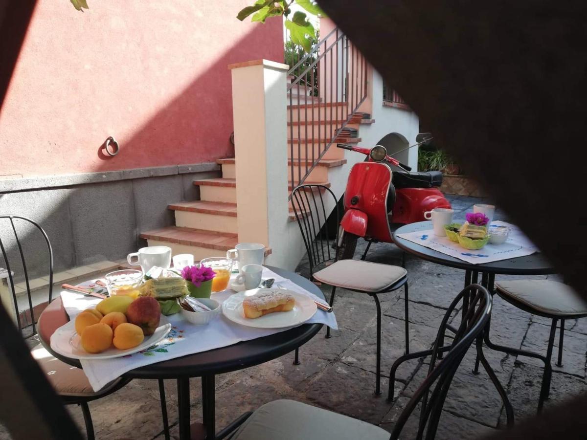 B&B Gente Di Mare ตาออร์มินา ภายนอก รูปภาพ